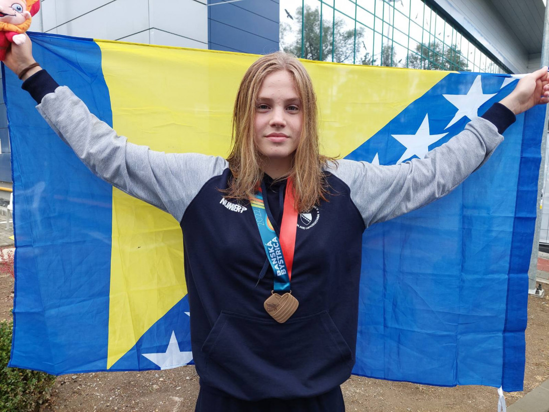 Bh. plivačica Iman Avdić osvojila bronzanu medalju na EYOF-u