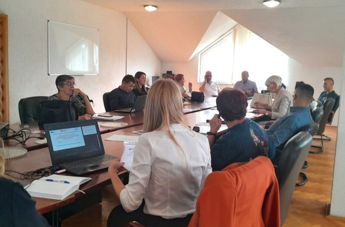 Sastanak u Livnu: Lokalni mediji mogu pomoći u prevenciji nasilja u obitelji