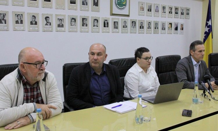 Uprava Grada radi normalno, bez Kasumovića upitan budžet Zenice