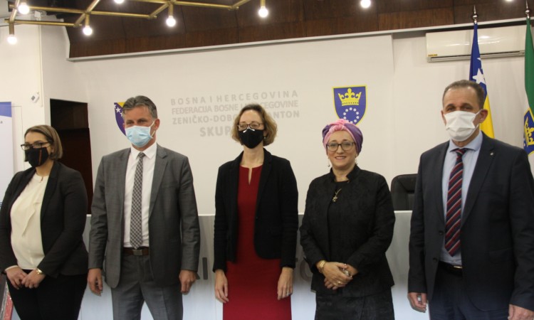 Vlada ZDK i 'Medica' iz Zenice potpisali Protokol za pomoć žrtvama nasilja