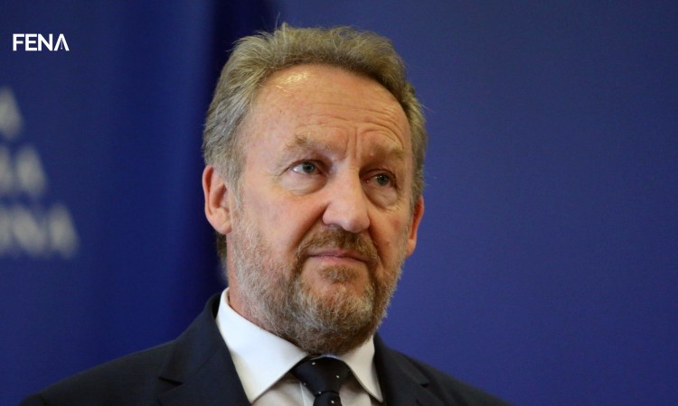 Bakir Izetbegović uvodničar današnje online sesije Kruga 99
