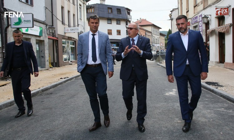 Novalić i Dautović razgovarali o infrastrukturnim projektima u Travniku
