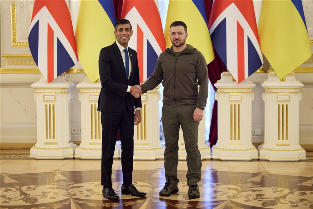 Sunak najavio novi paket vojne pomoći Ukrajini vrijedan 50 miliona funti