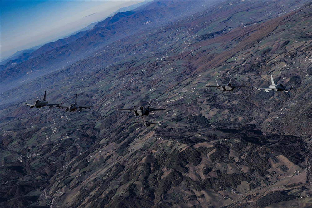 NATO-ovi avioni presreli ruske u blizini estonskog zračnog prostora