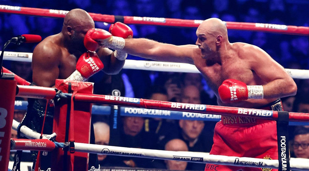 Fury odbranio naslov prvaka po WBC-u u teškoj kategoriji