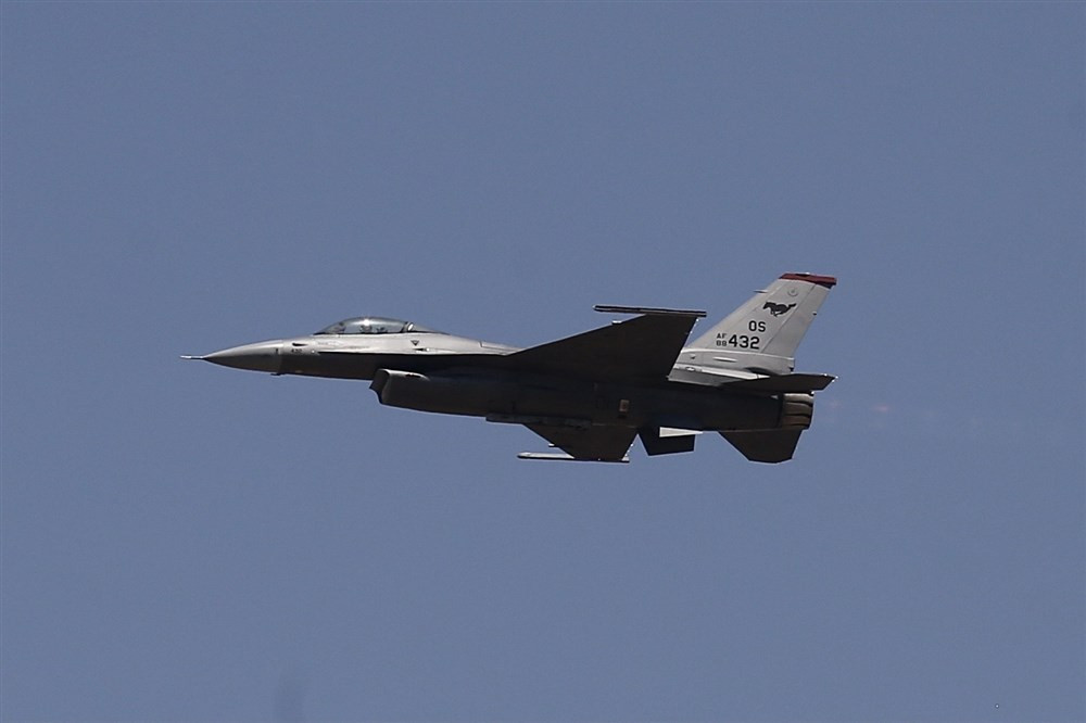 Biden odbacio opciju slanja borbenih aviona F-16 Ukrajini