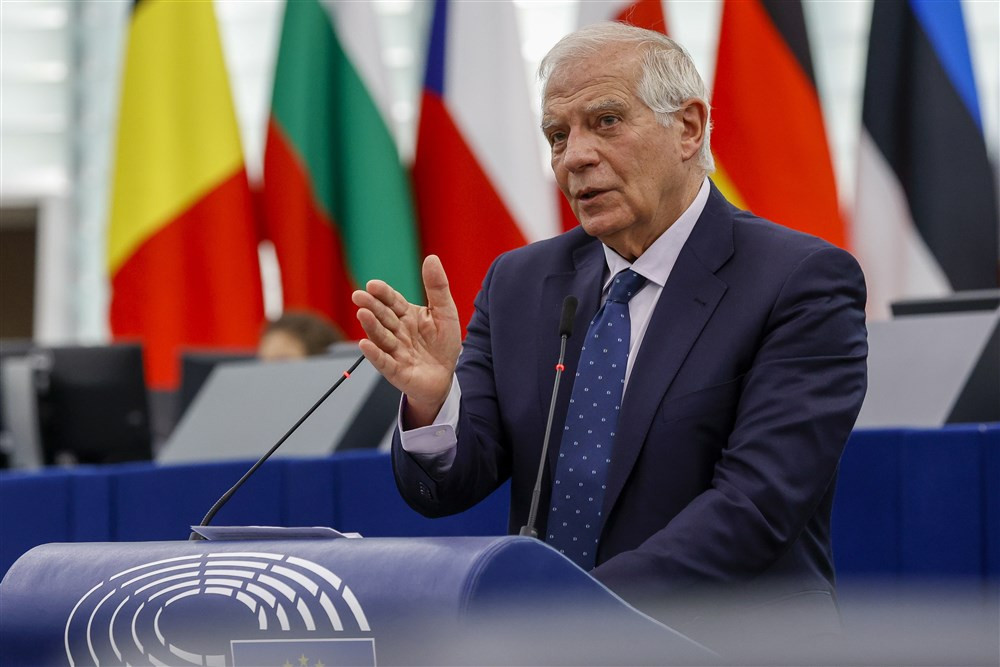 Borrell: EU mora pojačati vojnu podršku Ukrajini