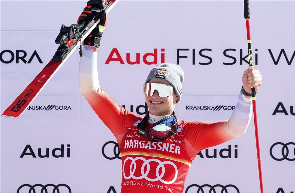 Odermatt pobjedom u Kranjskoj Gori osigurao Veliki globus