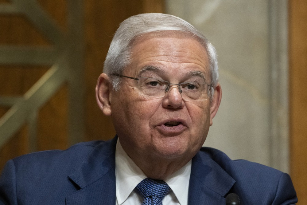 Bob Menendez odstupio s funkcije predsjedavajućeg za vanjske poslove američkog Senata