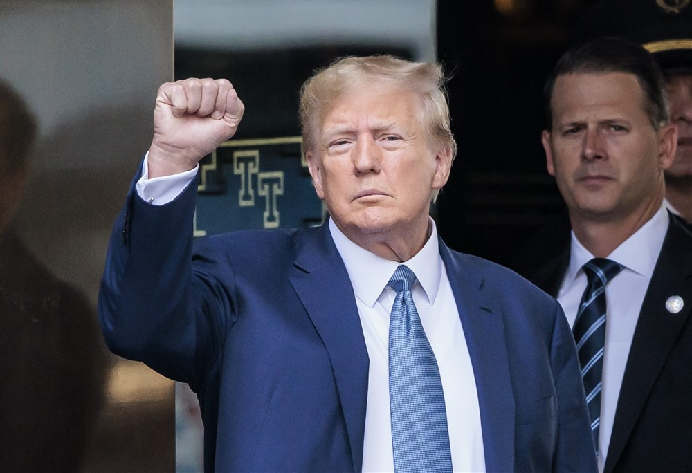 Trump otkrio izvore prihoda nakon odlaska iz Bijele kuće