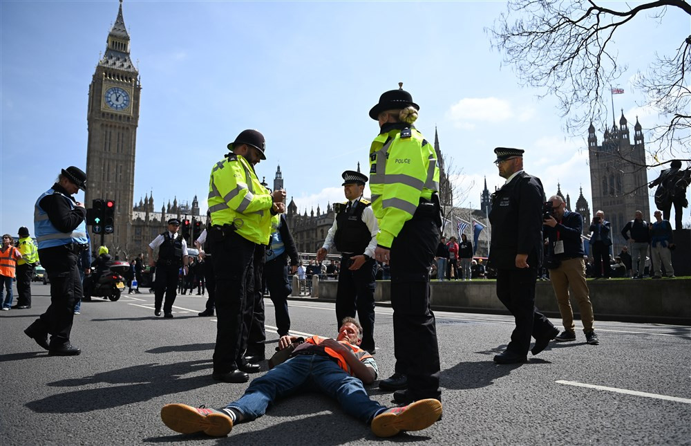 Britanska policija dobila šire ovlasti za suzbijanje protesta