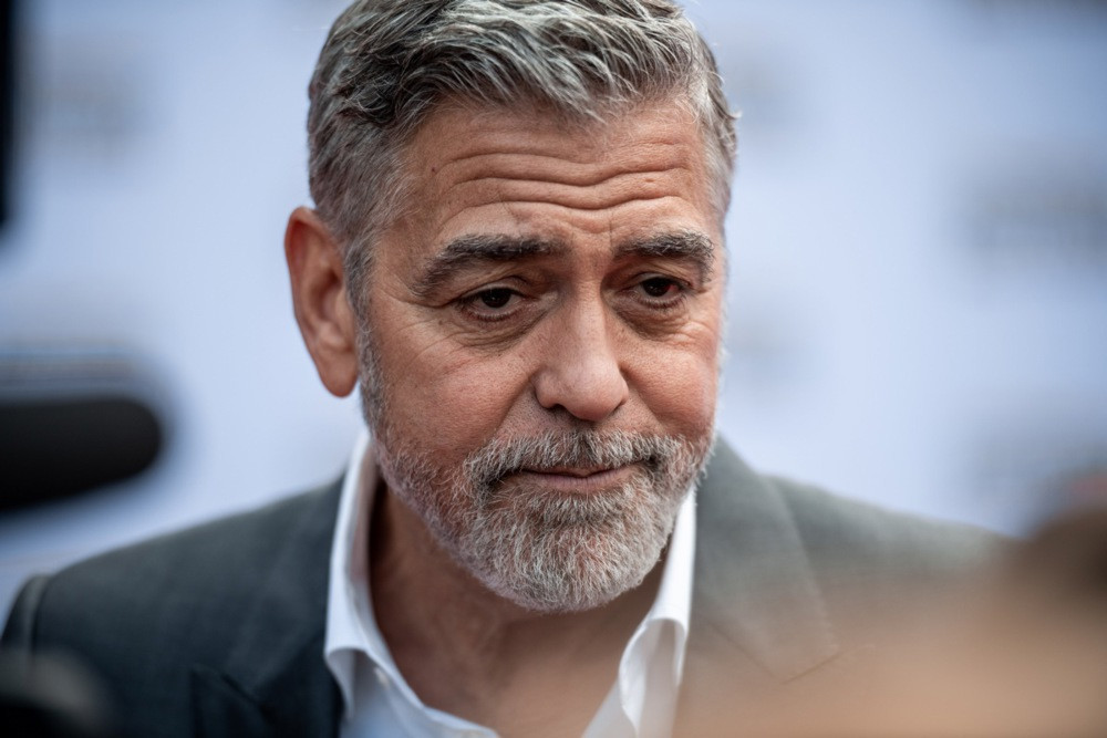 George Clooney pozvao demokrate da predlože novog kandidata za predsjedničke izbore