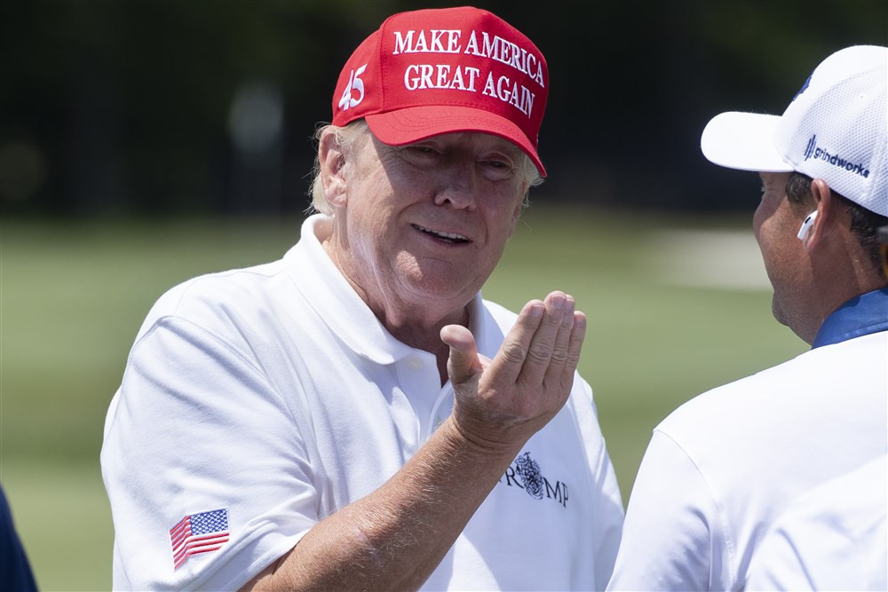 Otpečaćena federalna optužnica u slučaju Trumpovih povjerljivih dokumenata