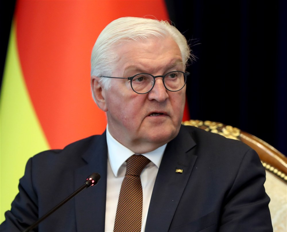 Njemački predsjednik pozvao da se ne blokira volja SAD o slanju kasetnog oružja Ukrajini