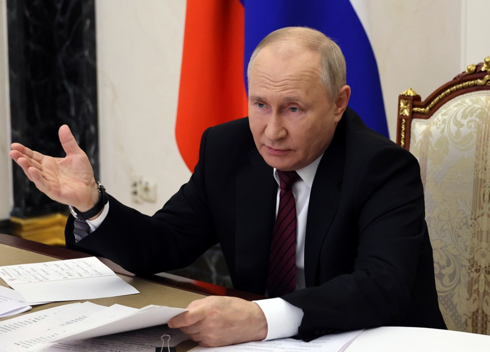 Putin kaže da inflatorni rizici rastu u Rusiji, pozvao centralnu banku da kontrolira situaciju