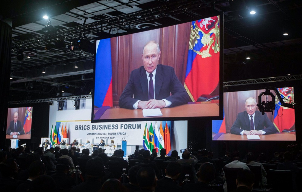Putin: BRICS je na putu da ispuni aspiracije većine svjetske populacije