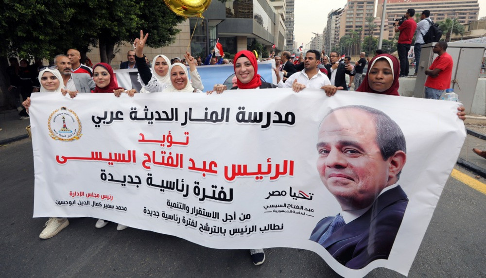 Hiljade Egipćana pozivalo Sisija da se ponovo kandidira za predsjednika