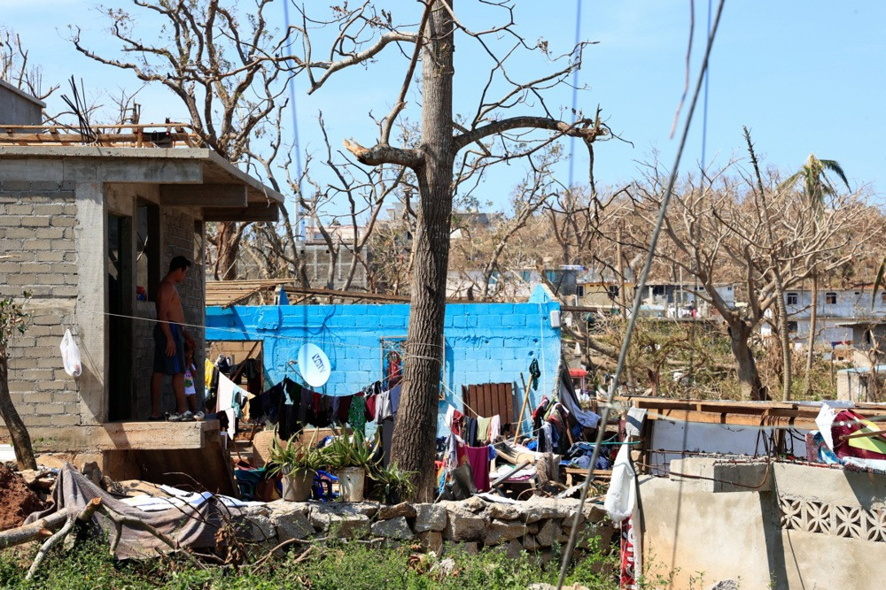 Broj poginulih od oluje Otis u Meksiku porastao skoro na stotinu