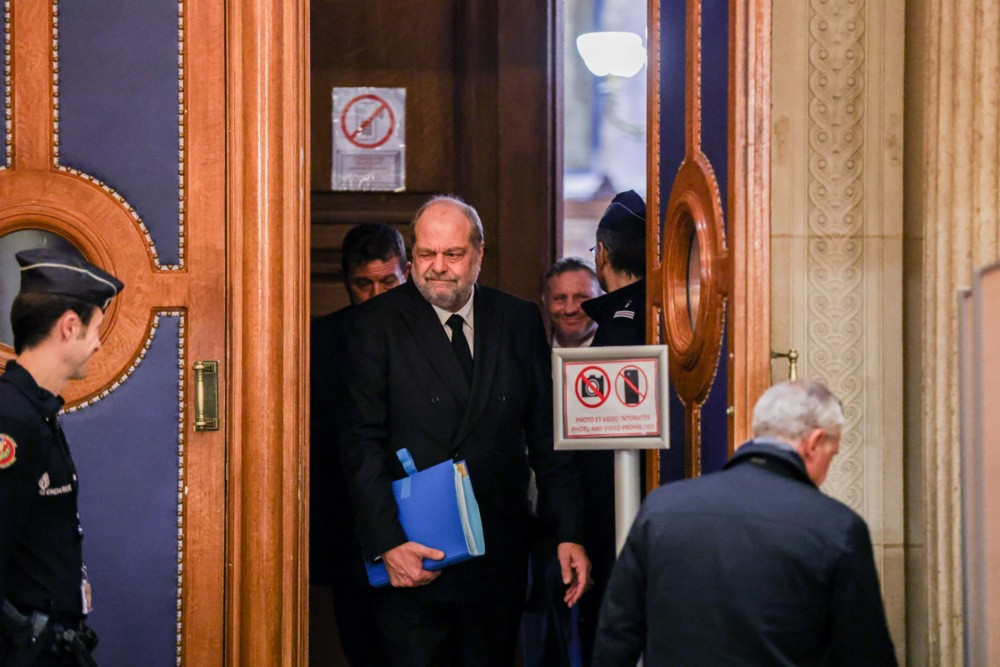 Počelo suđenje francuskom ministru pravde za navodne zloupotrebe položaja