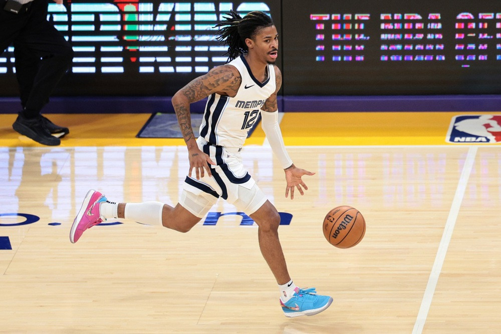 Ja Morant završio sezonu zbog povrede lakta