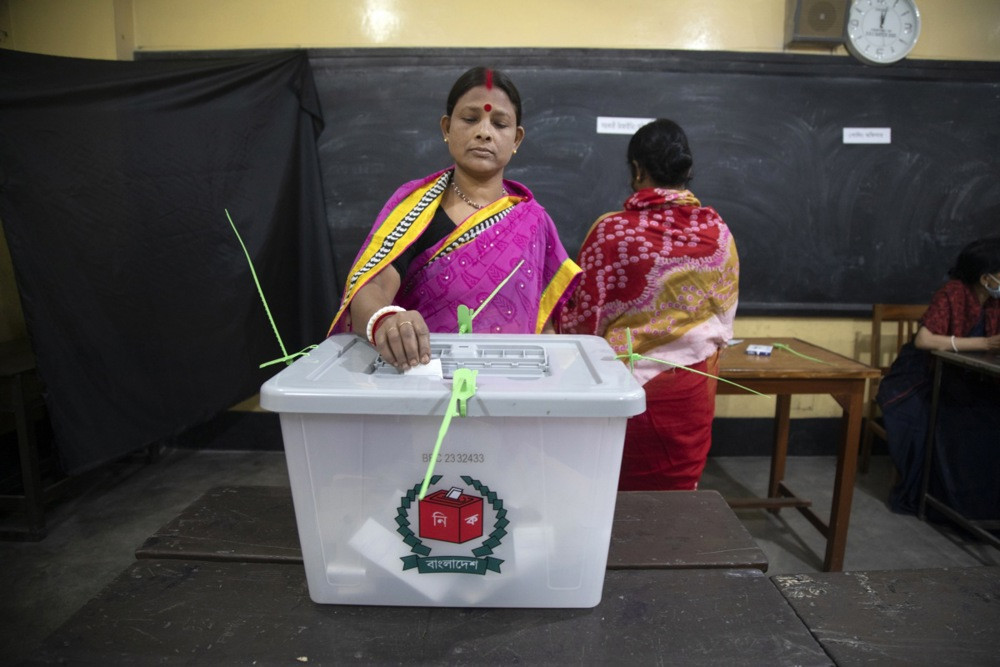 Vrlo niska izlaznost na izborima u Bangladešu