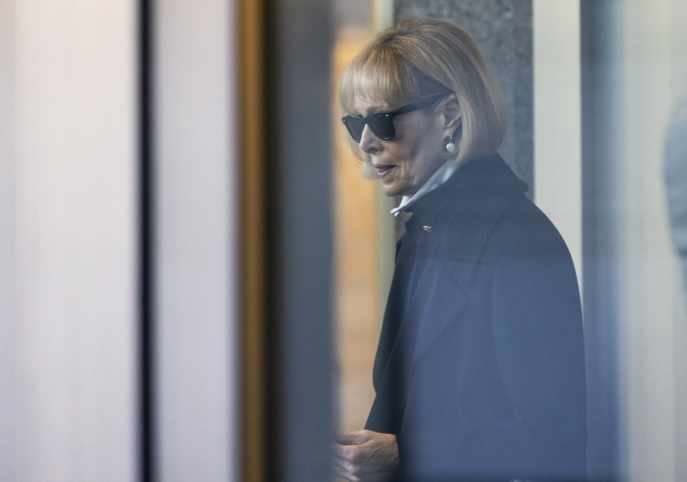Američko Ministarstvo pravosuđa pokrenulo krivičnu istragu protiv Trumpove tužiteljice E. Jean Carroll