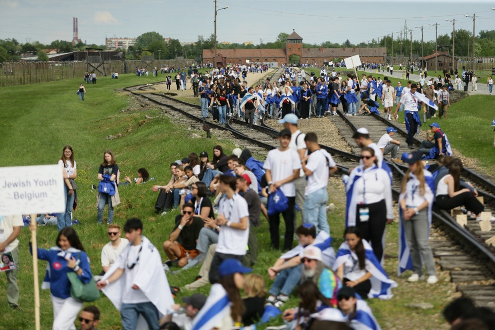 Nekoliko hiljada Jevreja na 'Maršu živih' u Aušvicu