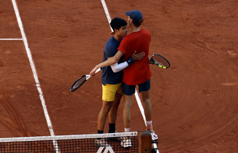 Alcaraz pobijedio Sinnera u pet setova i stigao do finala Roland Garrosa