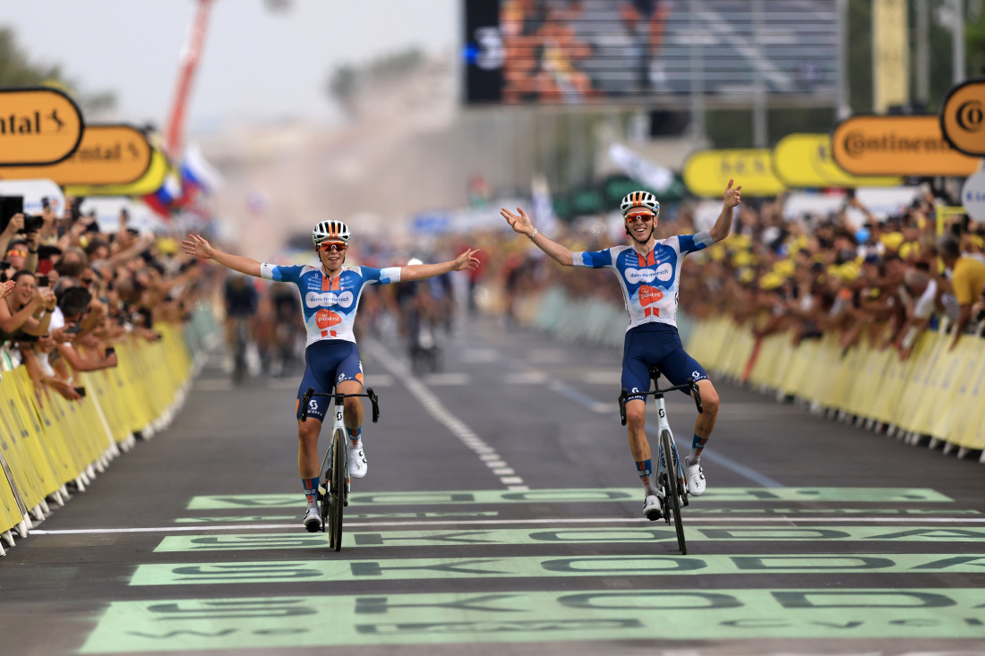 Počeo 111. Tour de France, Bardet pobjednik prve etapa