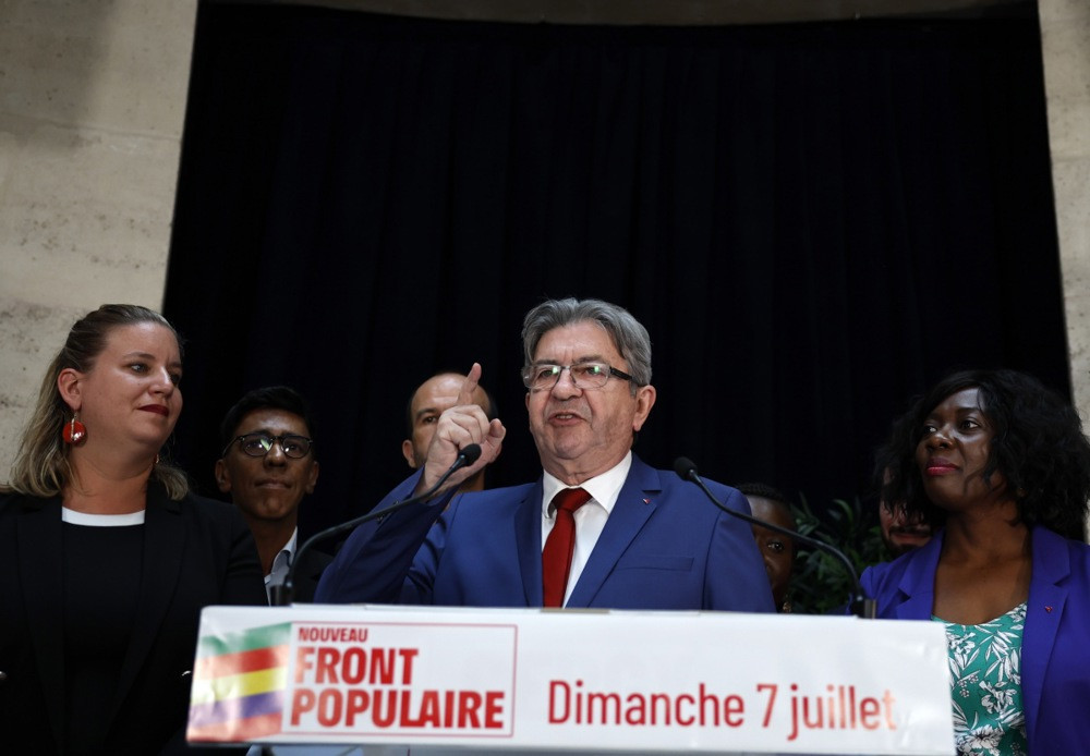 Melenchon: Macron mora da prizna poraz, a Attal da napusti funkciju