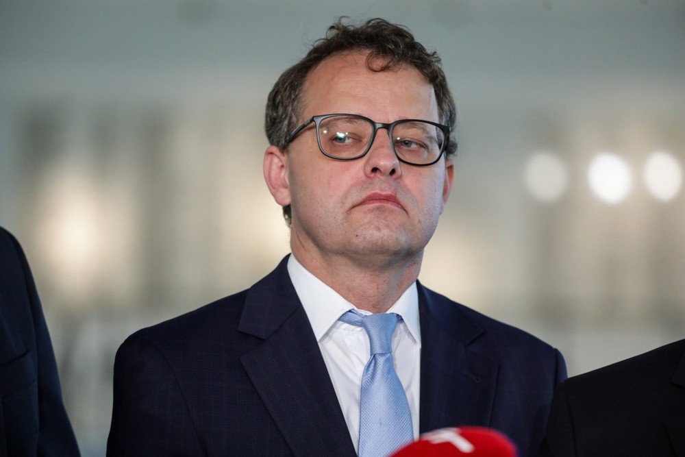 Odbjegli poljski političar traži ukidanje evropske potjernice jer nije u EU već u Srbiji
