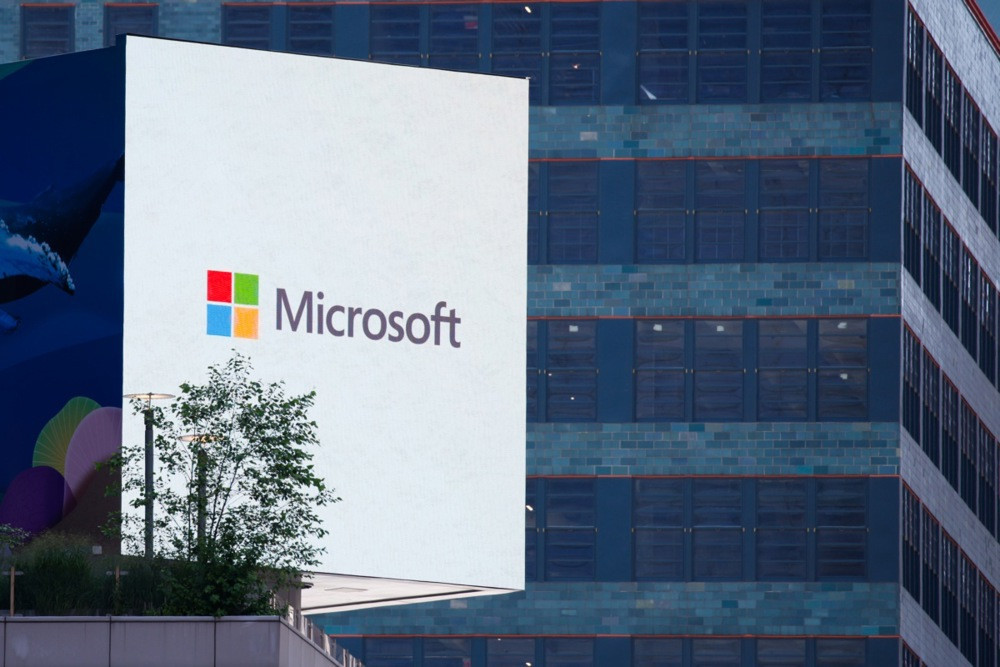 Microsoft ulaže 80 milijardi dolara u centre podataka podržane vještačkom inteligencijom