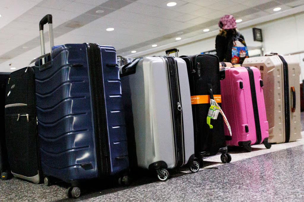 EP odbio uskratiti prava putnika u aviosaobraćaju, traže besplatan lični prtljag