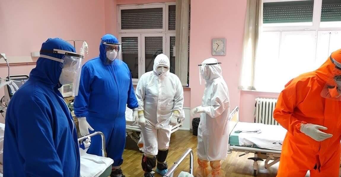 Osoblje Respiratornog centra UKCT-a uz pacijente 24 sata