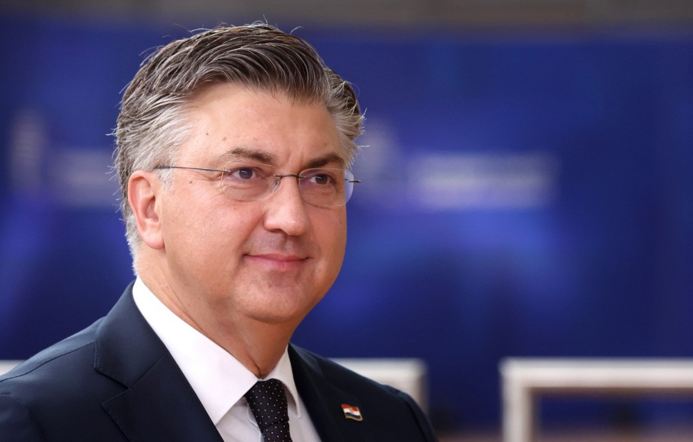 Plenković: 40 posto migranata na granice stiže nakon dolaska avionom u regiju