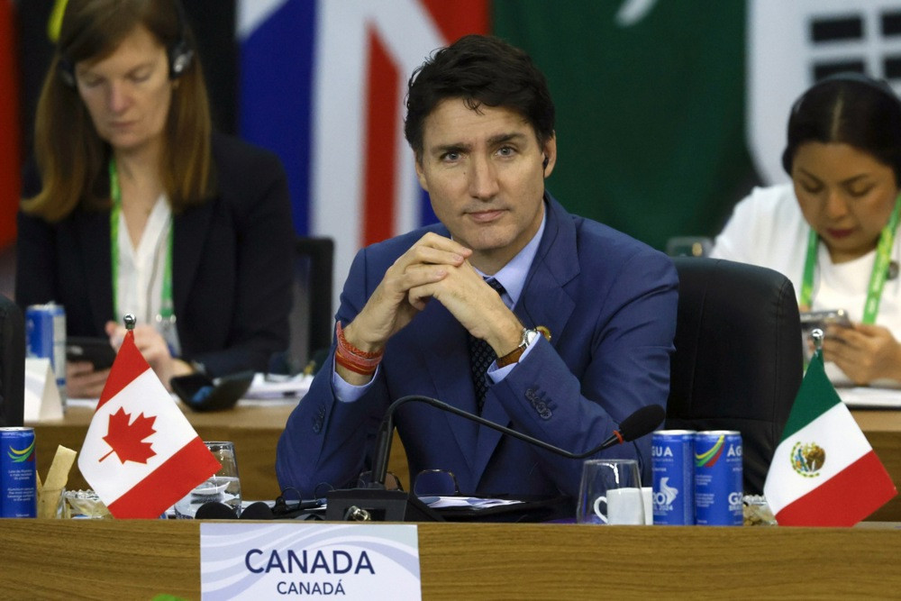 Kanadski premijer Trudeau pod pritiskom sopstvene stranke da podnese ostavku