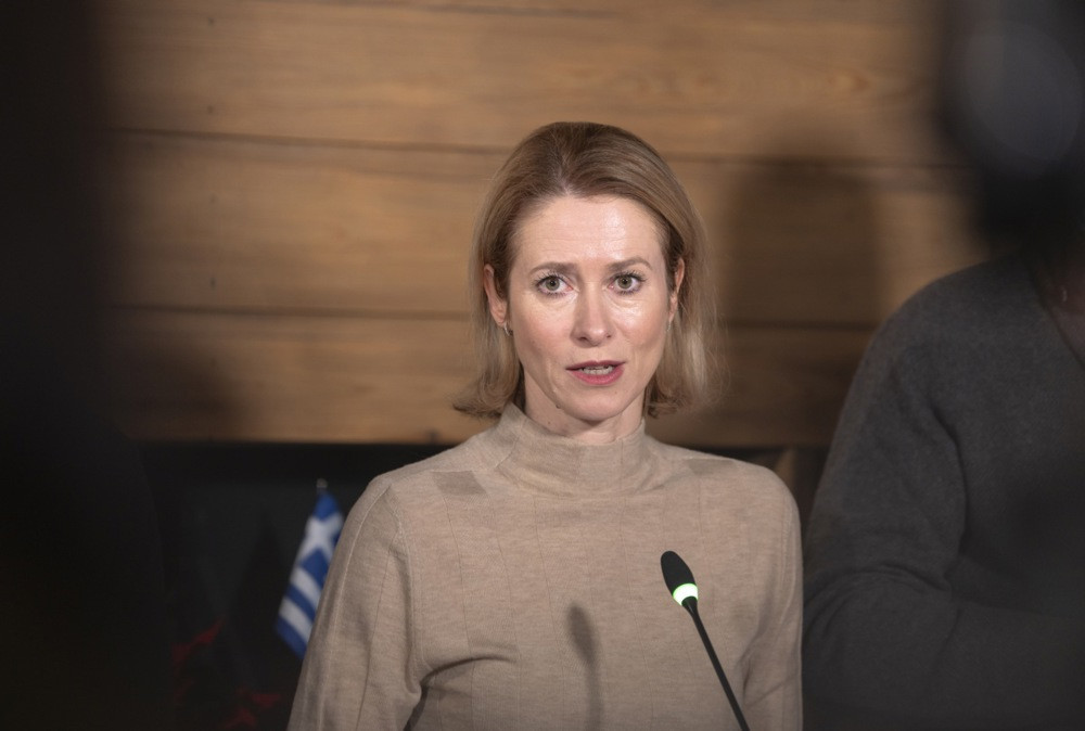 Kallas: Ublažavanje sankcija Siriji na dnevnom redu EU