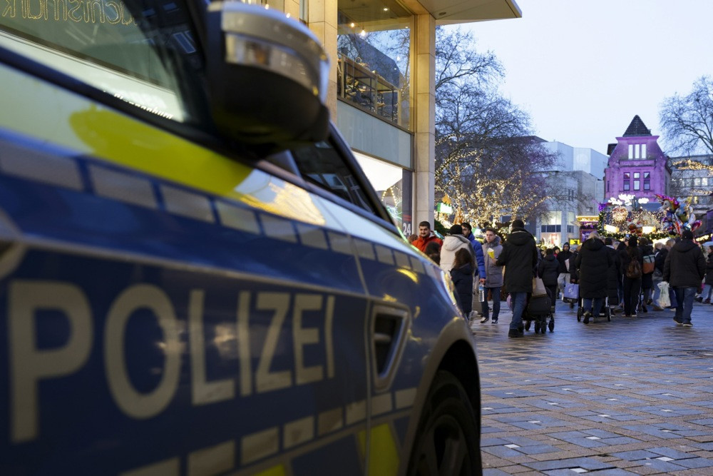 Njemački policajci ubili 26-godišnjeg Afganistanca koji im je prijetio nožem