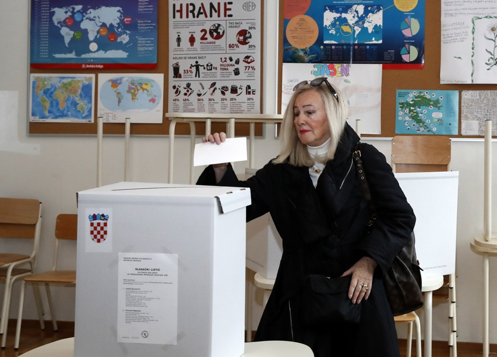 DIP: Deset župana izabrano u prvom krugu, devet aktualnih ide u drugi