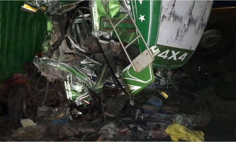 Tanzanija: U sudaru autobusa i kamiona poginulo 17 ljudi