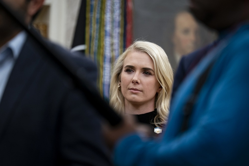 Ko je Natalie Harp? Trumpova najbliža i najodanija saradnica našla se u centru pažnje