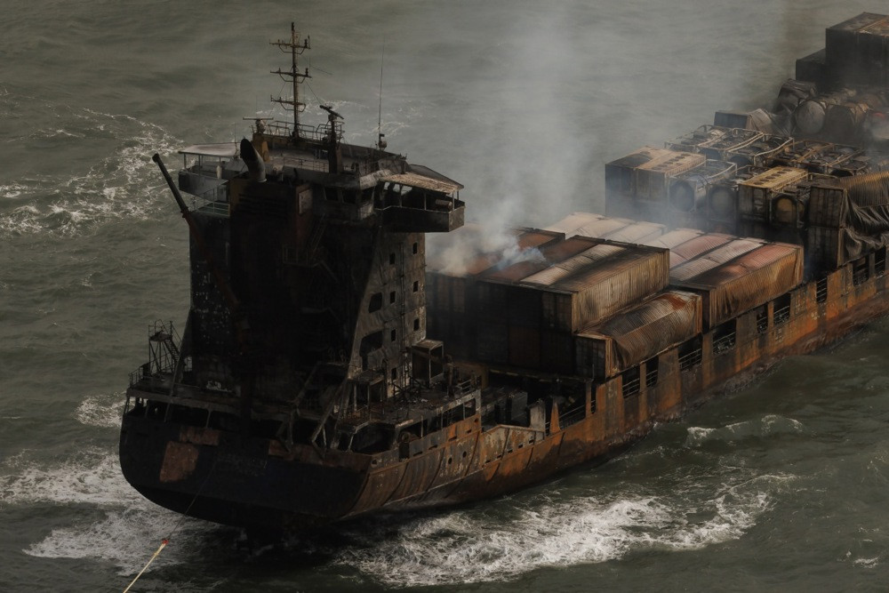 Tanker pogođen s dva projektila kod obale Katara, jedan nije eksplodirao