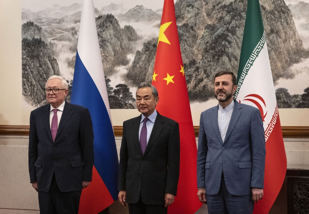 Iran jača kontakte s Rusijom i Kinom dok se čeka dogovor sa SAD-om