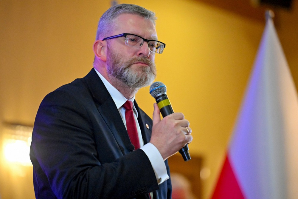 Poljski eurozastupnik optužen za negiranje Holokausta
