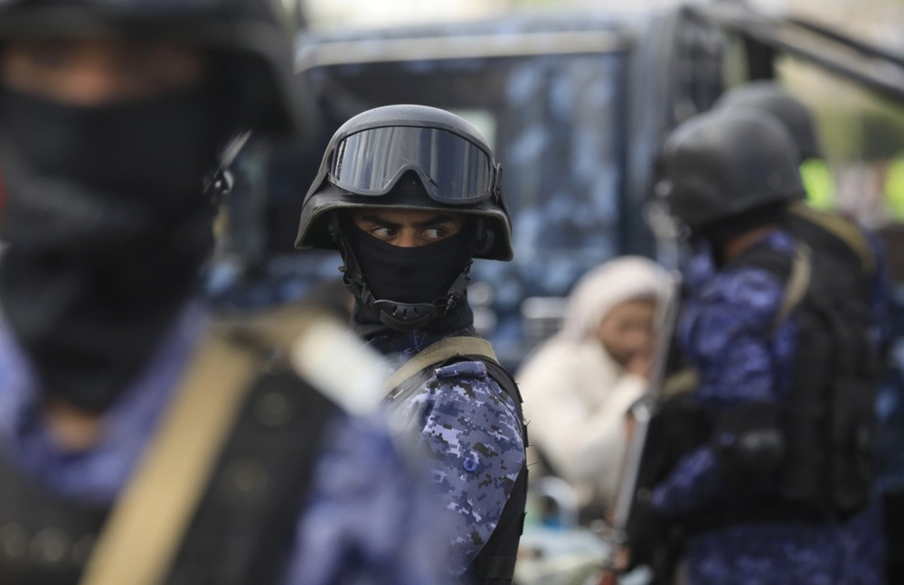 Al-Qaeda napala vojni kompleks u Jemenu, devet poginulih