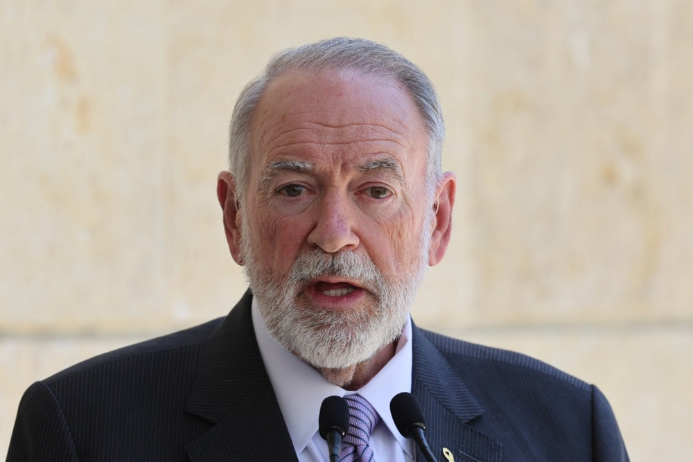 Sporna izjava američkog ambasadora: „Bilo bi u redu da Izrael preuzme svu zemlju Bliskog istoka"