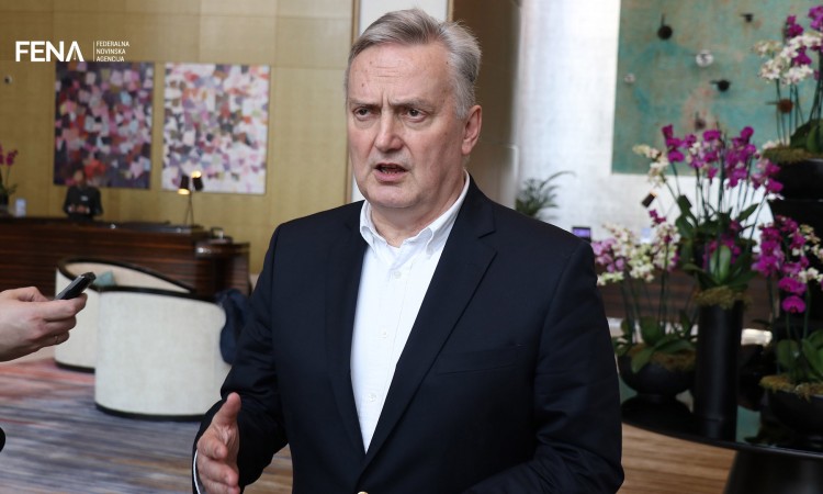 Lagumdžija: Sjedinjene Države su pred velikim testom