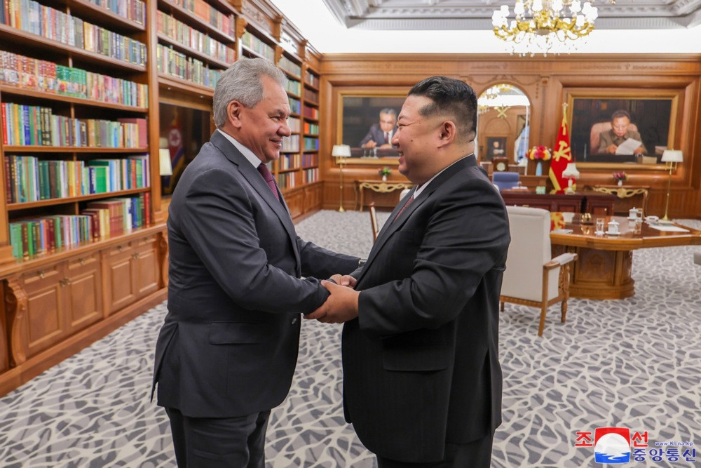 Sjeverna Koreja šalje hiljade vojnih građevinskih radnika i deminera u Rusiju