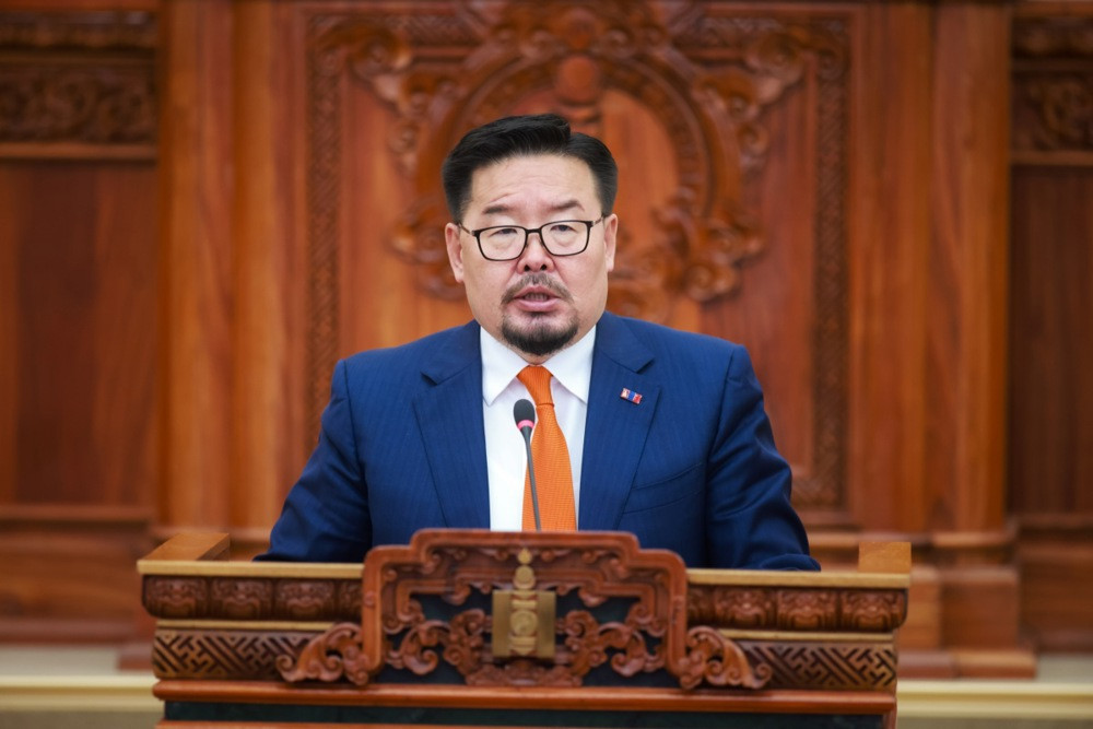 Premijer Mongolije podnio ostavku nakon što je izgubio podršku parlamenta