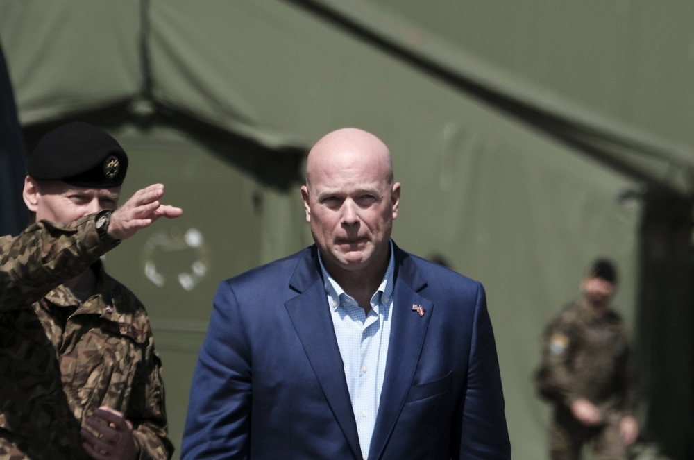 SAD ne pokušava destabilizirati NATO niti potkopati postojeći svjetski poredak, poručio američki ambasador